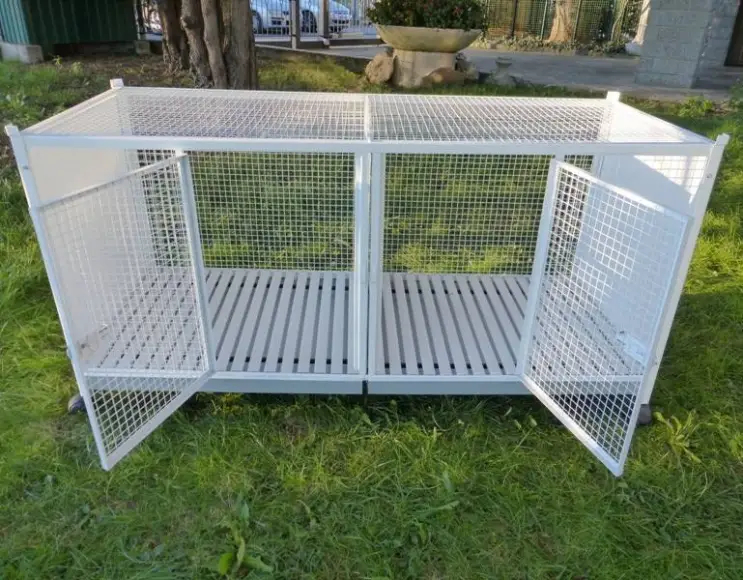 Cage for cats and dogs 150x60 with legs and wheels